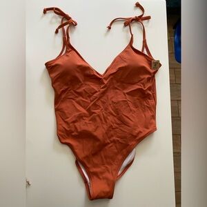 BNWT VS PINK Bathing Suit Large